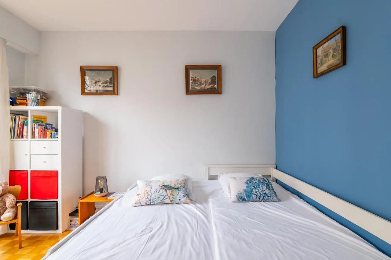 Veeve - Fragments In Time Apartment Paris